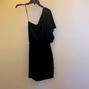 B. Darlin‎ Black One-Shoulder Dress